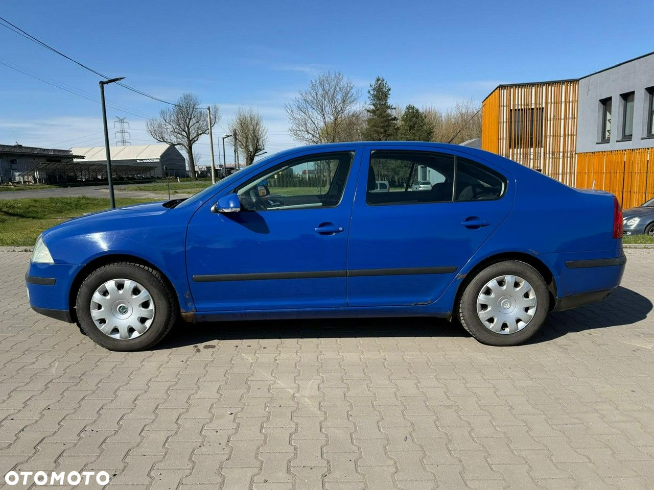 Skoda Octavia 1.6 Elegance - 2