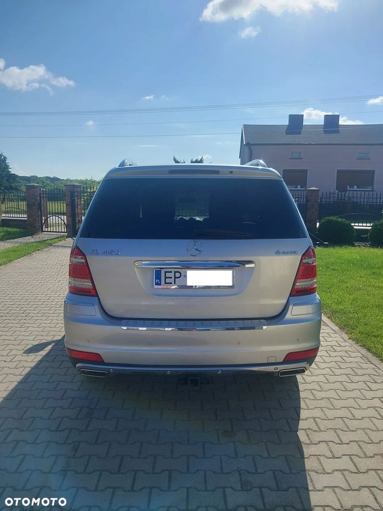 Mercedes-Benz GL 450 - 6