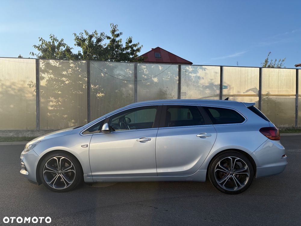 Opel Astra 2.0 BiTurbo CDTI DPF ecoFLEX SportsTourer St - 3