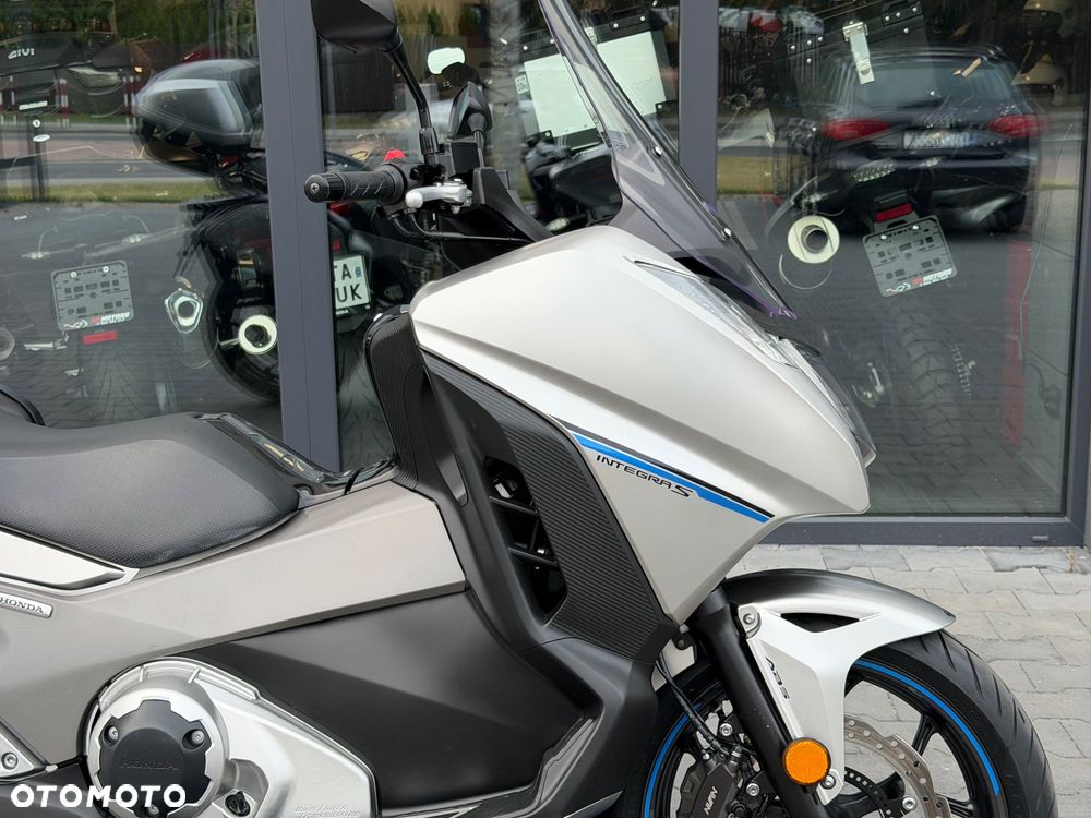 Honda NC - 9