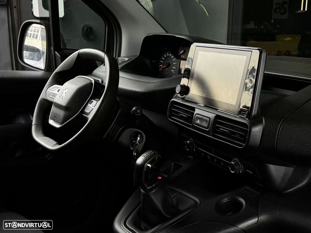 Peugeot partner 1.5 bluehdi pro longa - 18