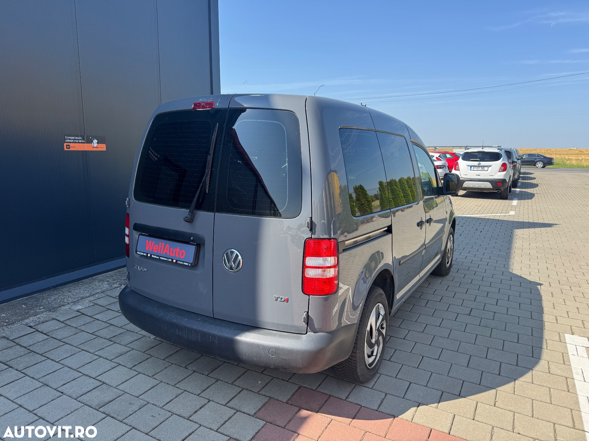 Volkswagen Caddy - 4