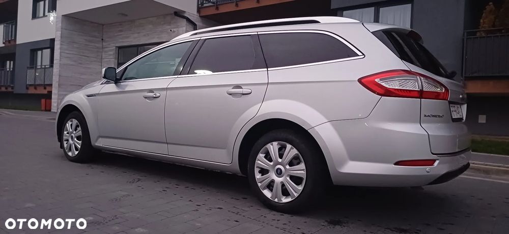 Ford Mondeo 2.0 TDCi Titanium - 4