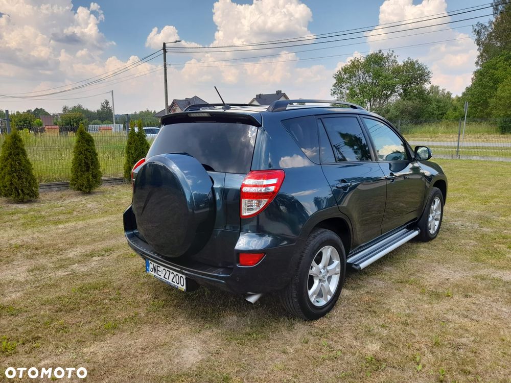 Toyota RAV4 2.2 D-4D Prestige - 13