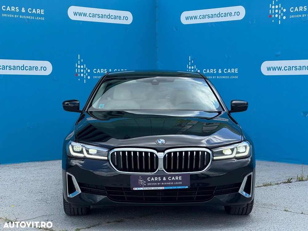 BMW Seria 5 530i xDrive Aut. Luxury Line - 13