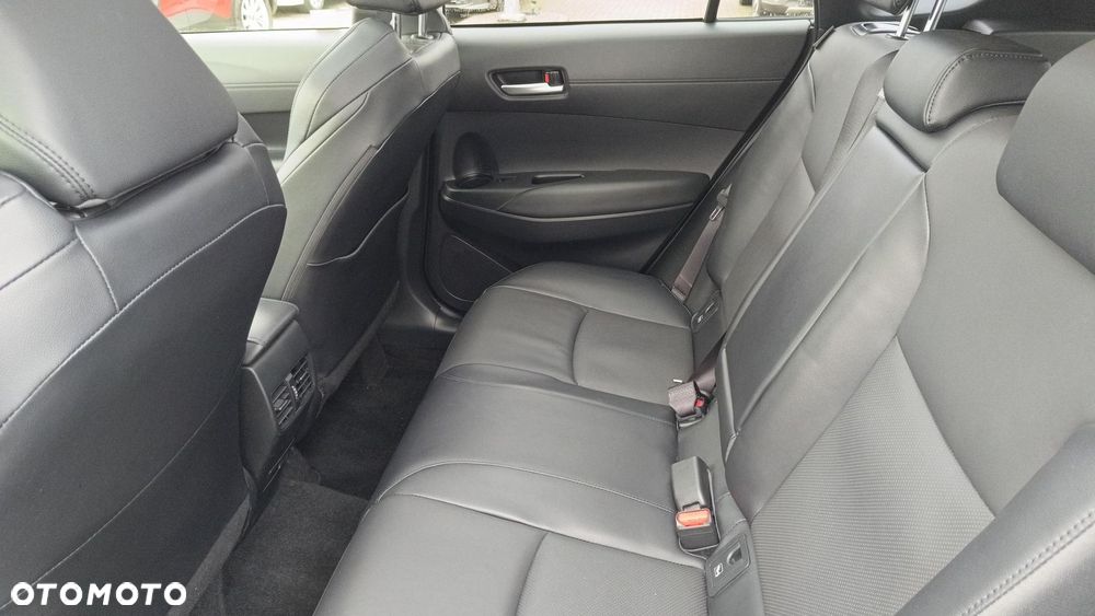 Toyota Corolla Cross 2.0 Hybrid Executive - 13