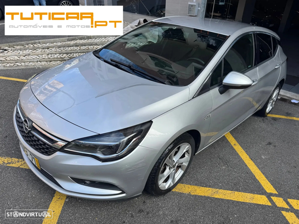 Opel Astra 1.6 CDTi Cosmo S/S J18