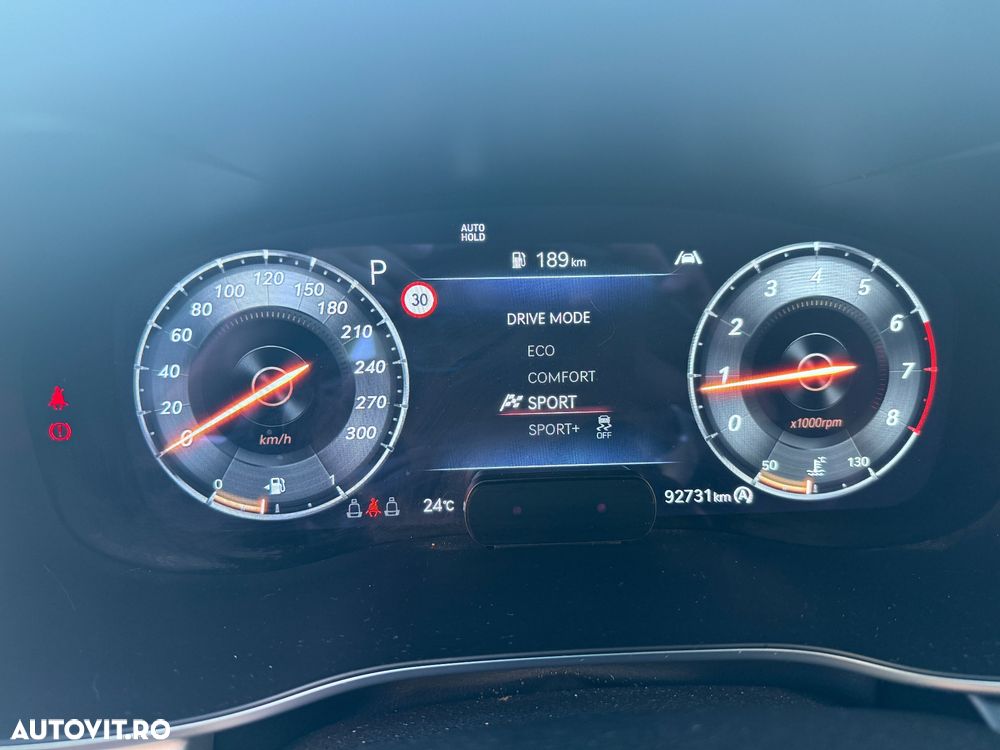 Genesis G70 - 19