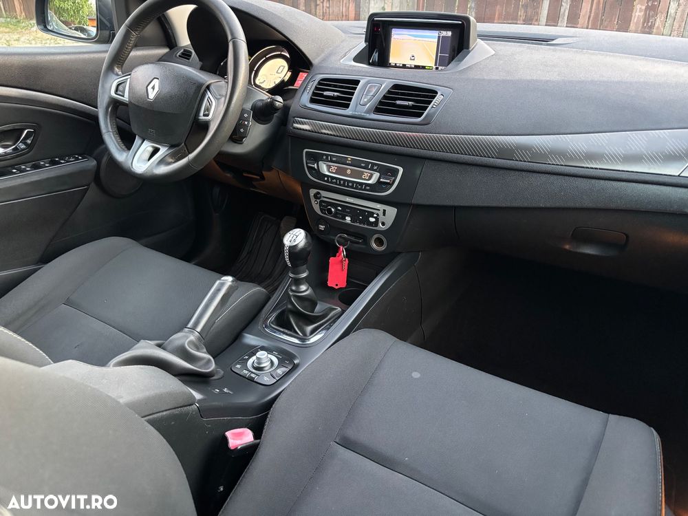 Renault Megane 1.5 dCi Dynamique - 8