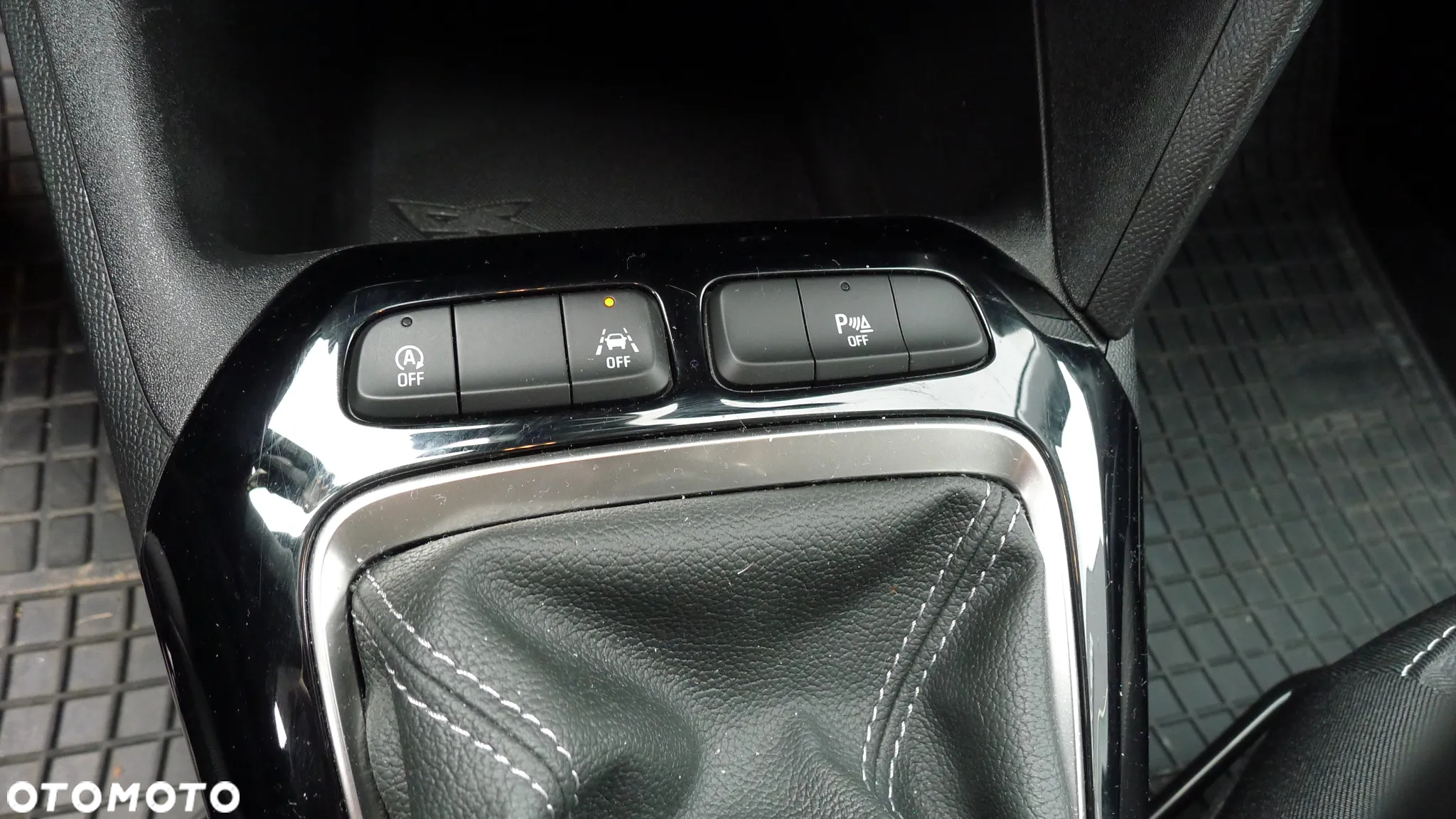 Opel Corsa 1.2 Edition Business Pack S&S - 12