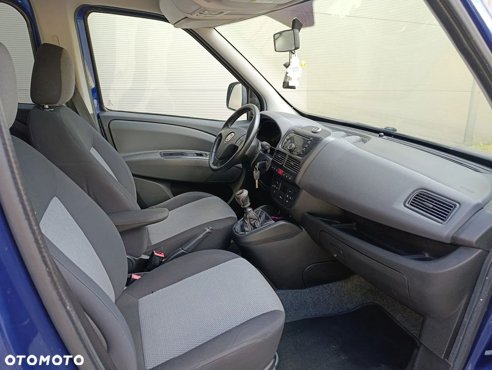 Fiat Doblo 1.4 T-Jet 16V Easy - 24