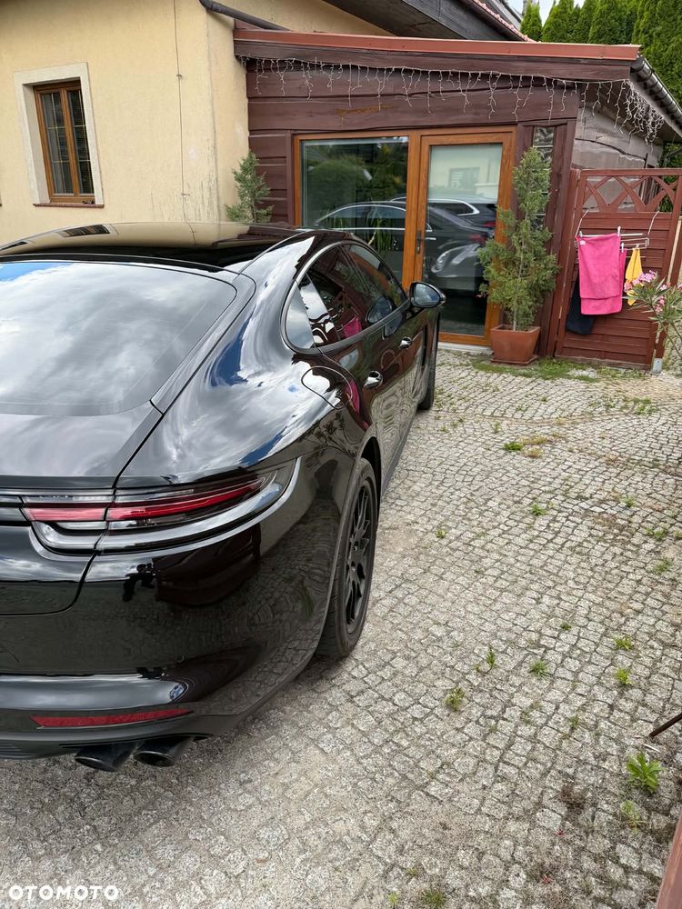Porsche Panamera 4 Edition 10 Jahre - 31