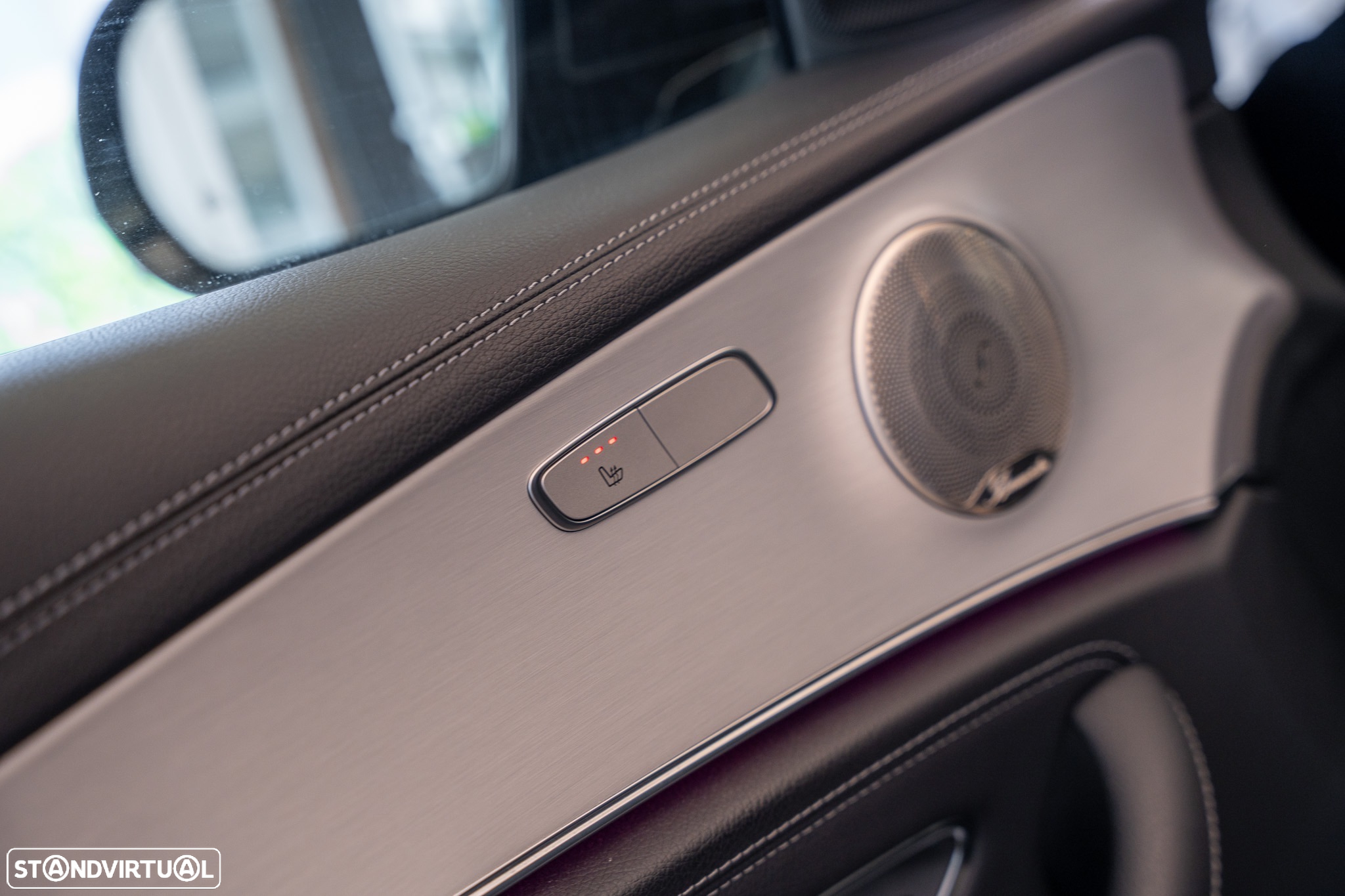 Mercedes-Benz E 300 de AMG Line 4Matic - 11