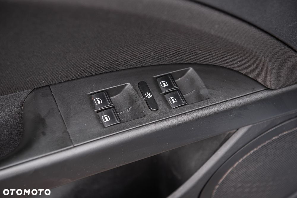 Seat Leon 2.0 TDI DPF FR - 16