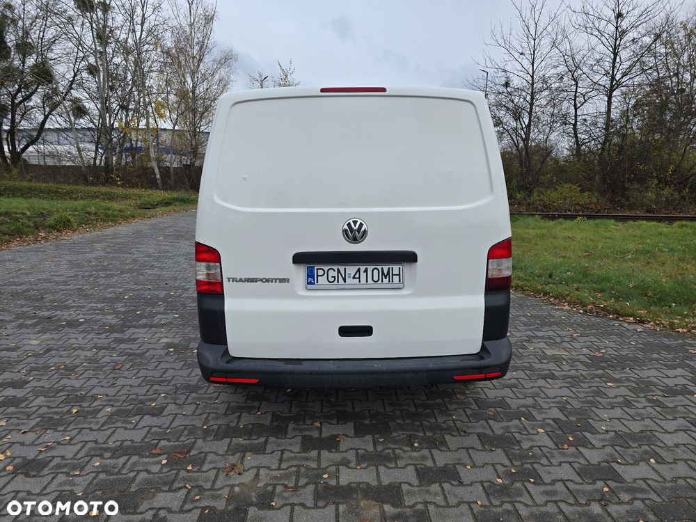 Volkswagen Transporter - 2