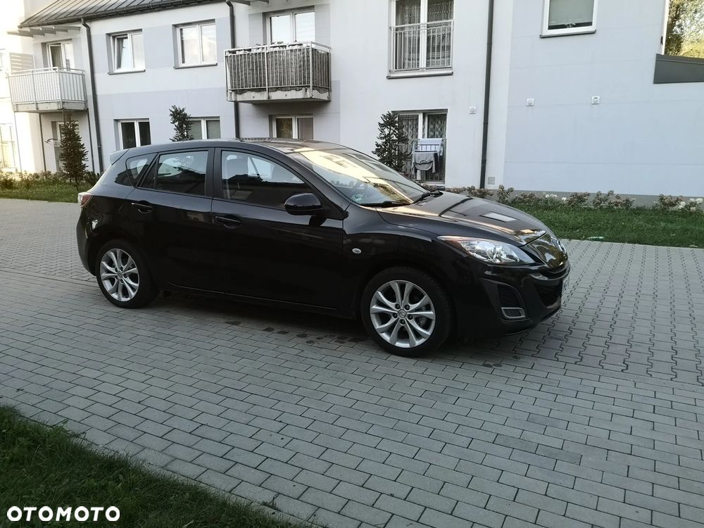 Mazda 3 1.6 Exclusive + - 12