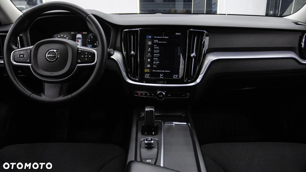 Volvo V60 B3 B Momentum Core - 16