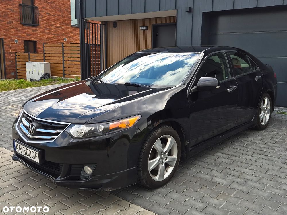 Honda Accord 2.0 Executive - 18