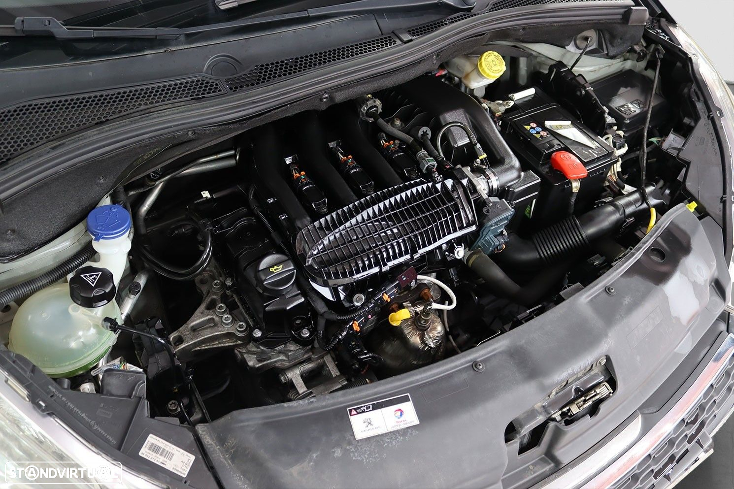 Peugeot 208 1.2 PureTech Style - 12