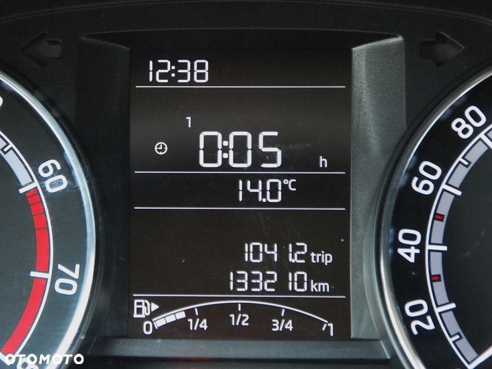 Skoda RAPID 1.0 TSI Active - 19