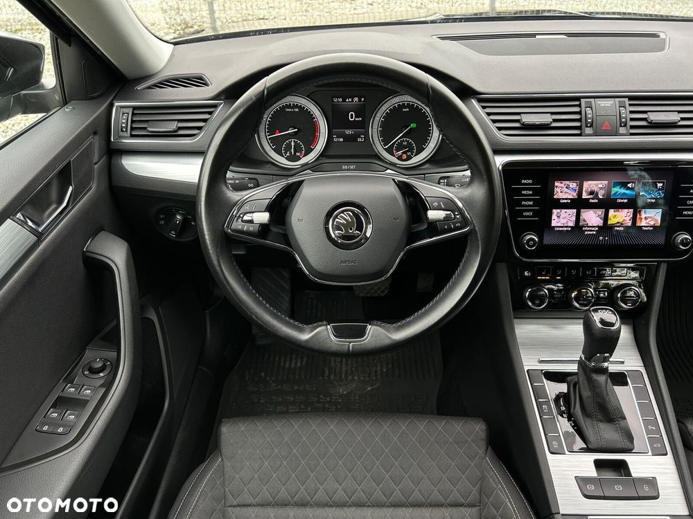 Skoda Superb 2.0 TSI Ambition DSG - 7