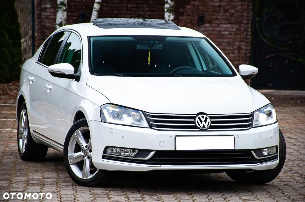 Volkswagen Passat 2.0 Blue TDI SCR Highline - 1