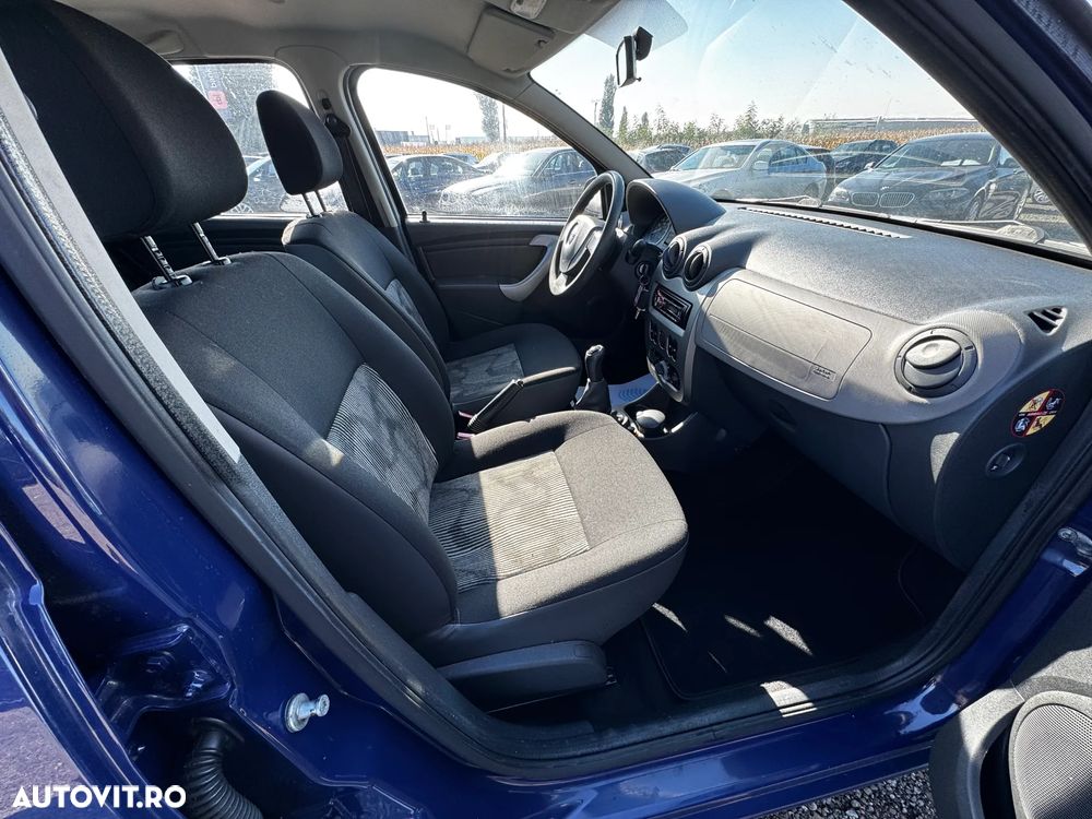 Dacia Sandero 1.2 16V - 15