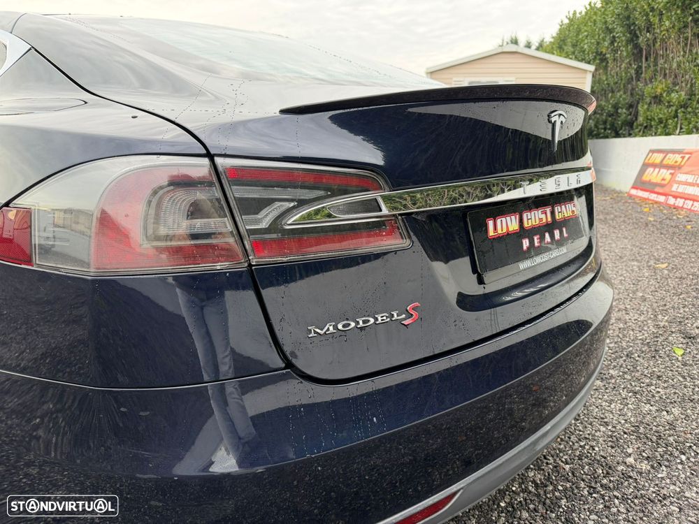 Tesla Model S 60 - 23