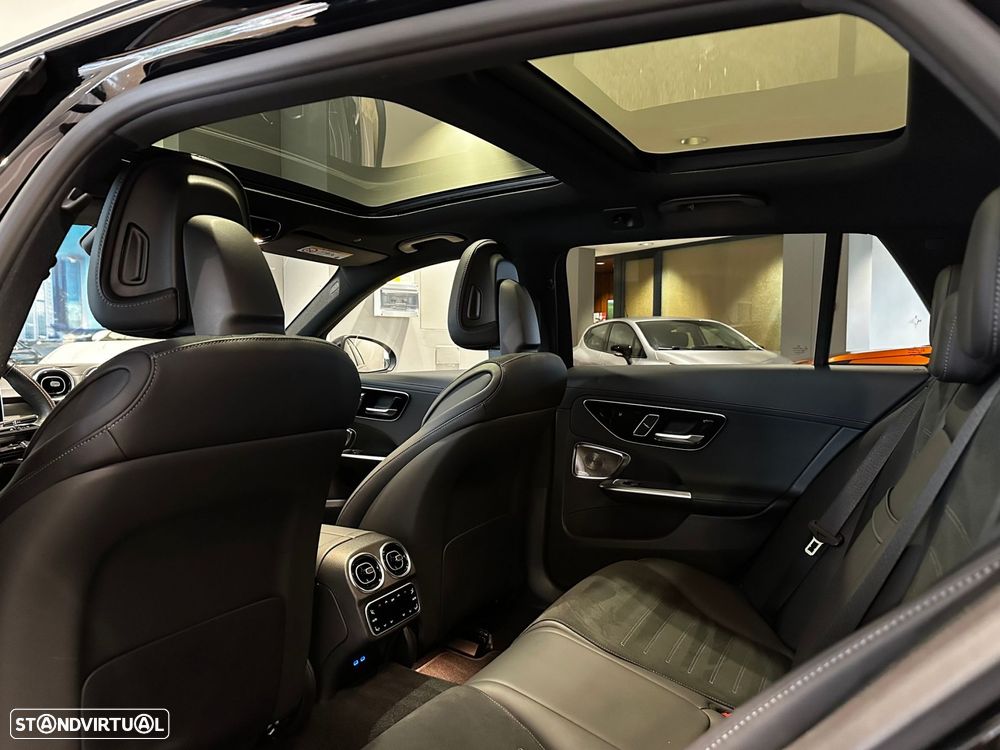 Mercedes-Benz C 300 de AMG Line - 33