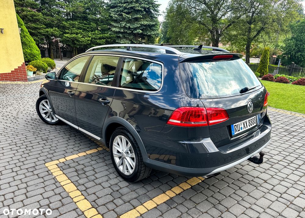 Volkswagen Passat Alltrack 2.0 TDI 4Mot - 6