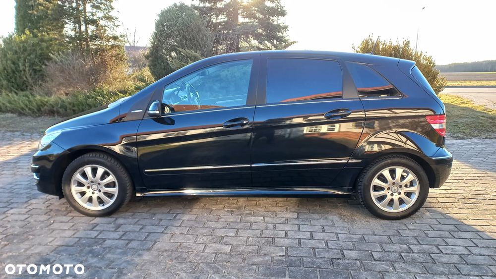Mercedes-Benz Klasa B 180 BlueEFFICIENCY EU5 - 12