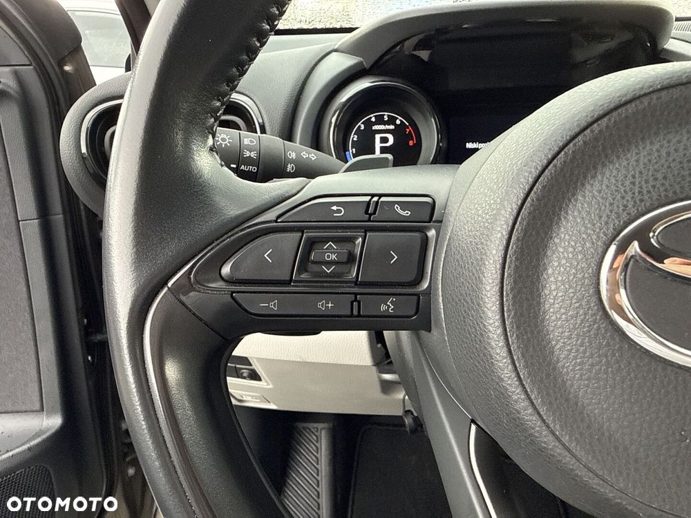 Toyota Yaris 1.5 Executive CVT - 20