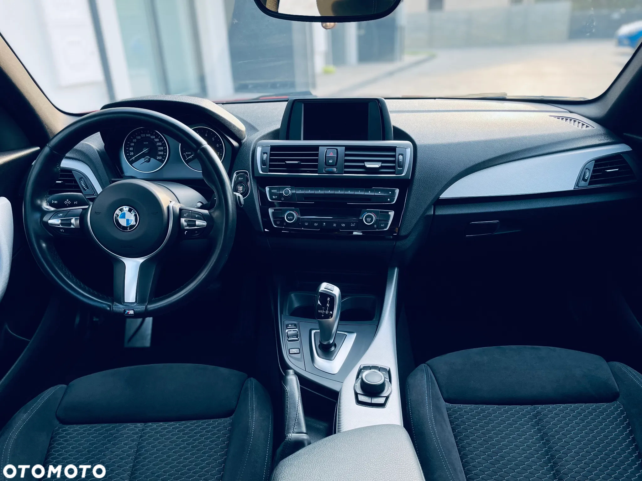 BMW Seria 1 118i M Sport - 11