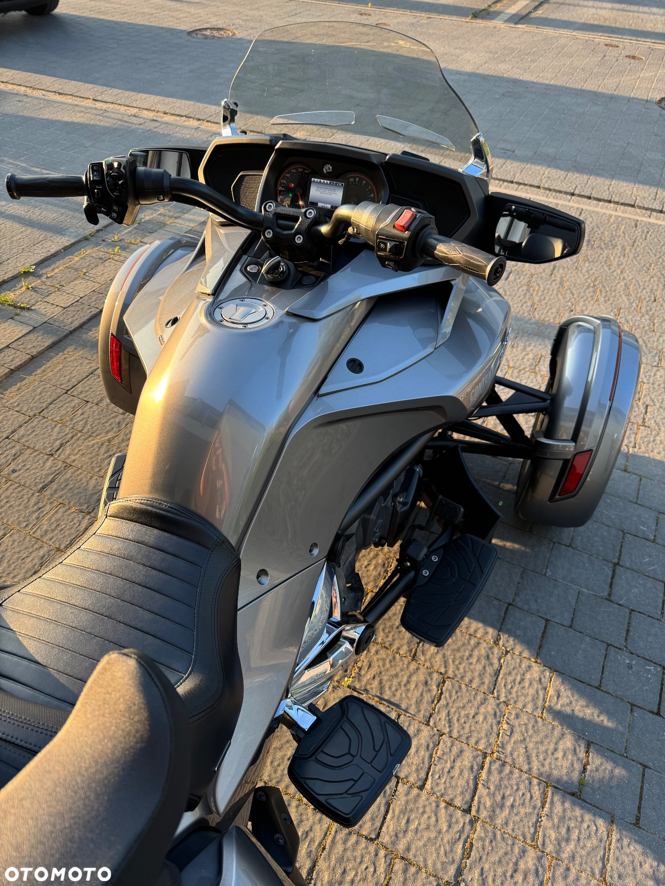 Can-Am Spyder - 3