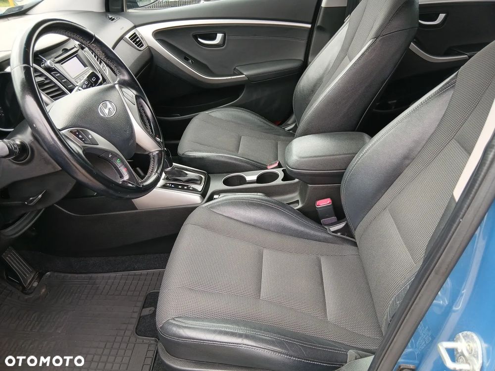 Hyundai i30 1.6 GDI Comfort - 28