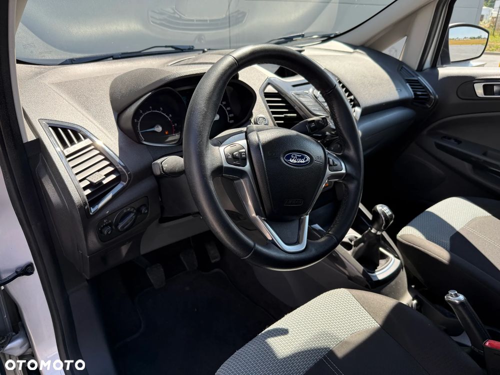 Ford EcoSport - 14