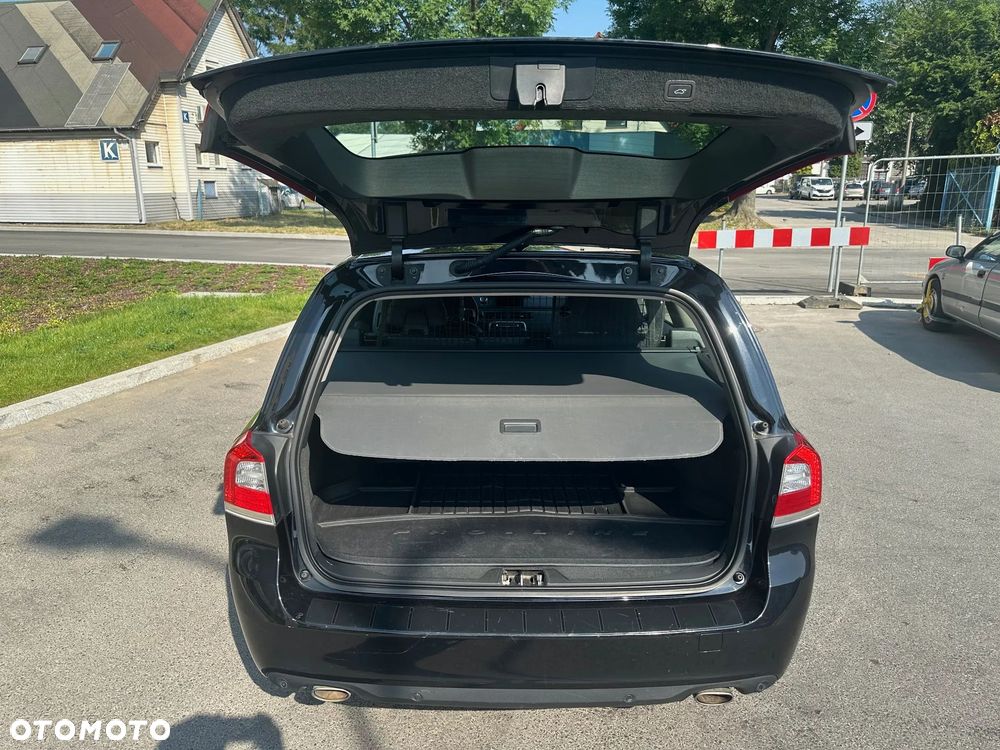 Volvo V70 D4 Geartronic Momentum - 8