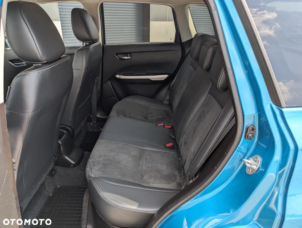 Suzuki Vitara 1.6 DDiS (4x4) Allgrip Comfort+ - 24