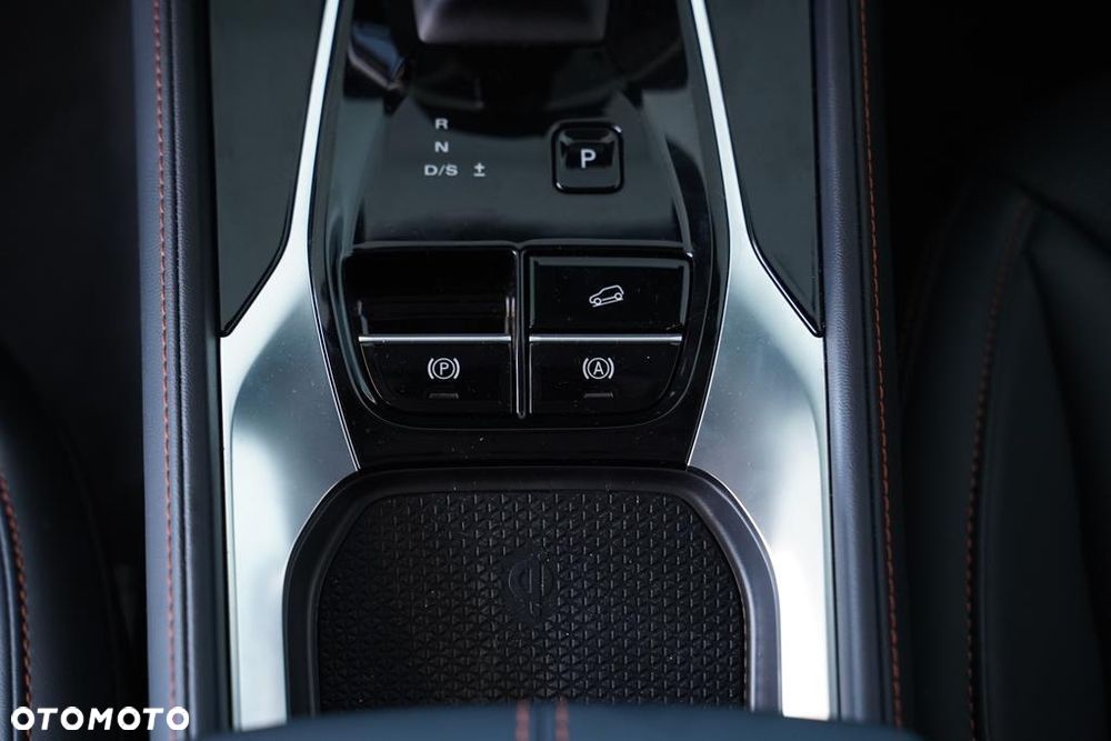 MG HS 1.5T HEV+ Exclusive - 21