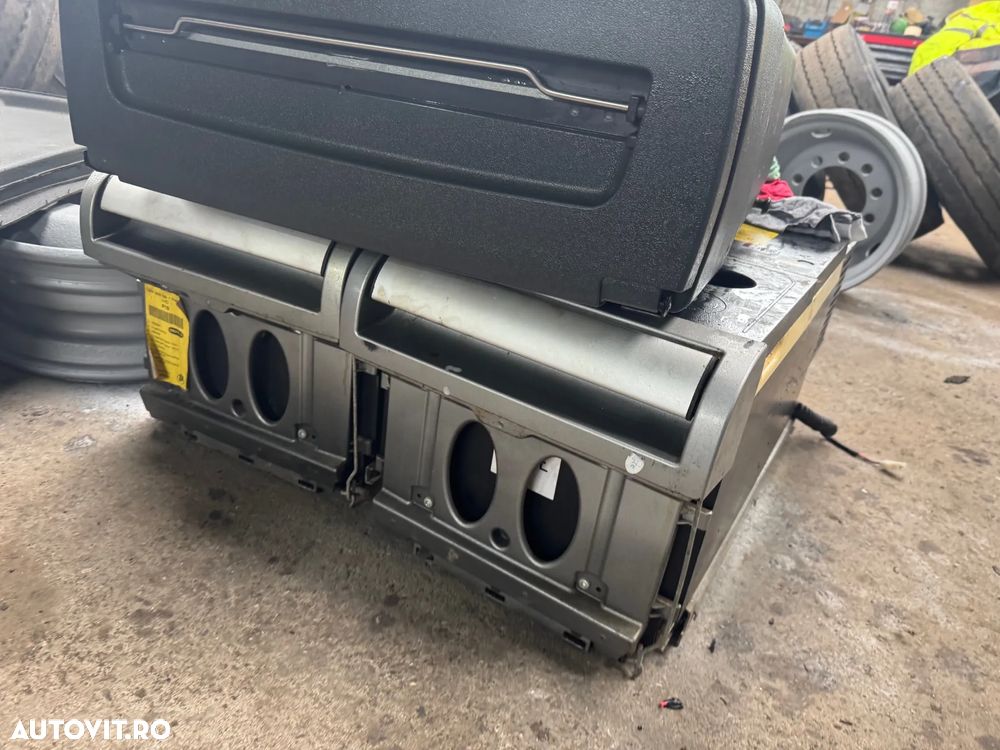 Frigider Original Scania Camion din DEZMEMBRARI - 4