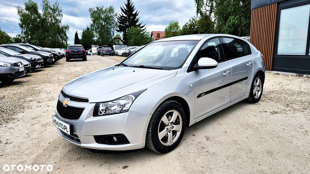 Chevrolet Cruze 1.6 - 24