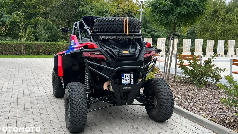 Polaris RZR - 19