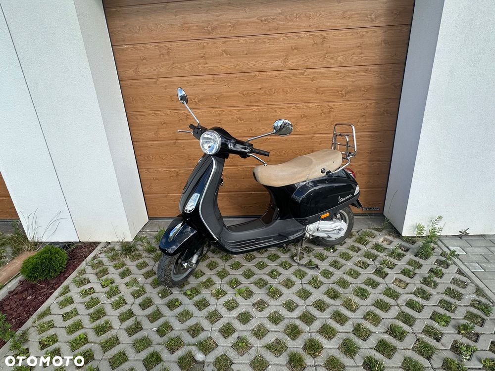 Vespa LX - 1