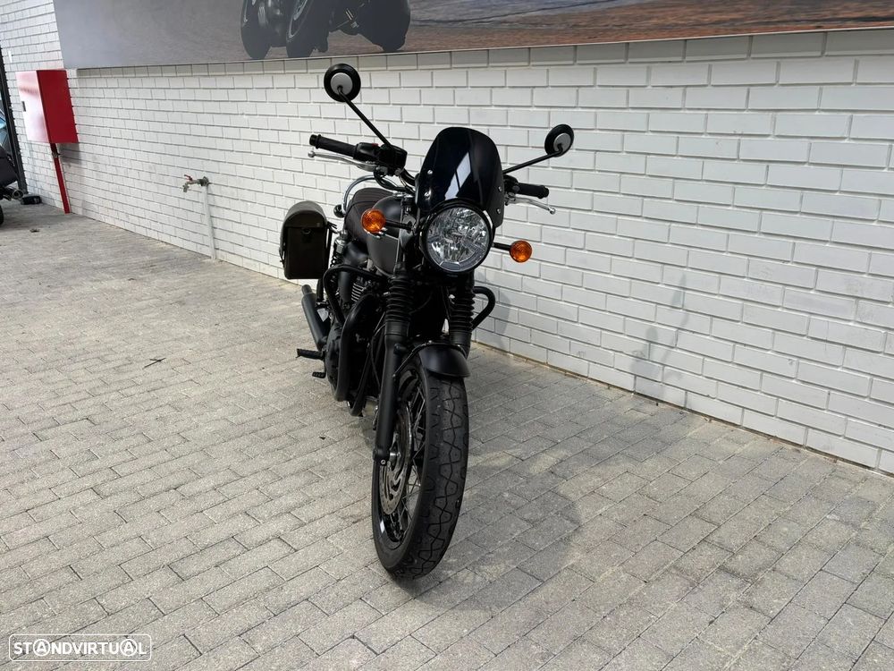 Triumph Bonneville T120 BLACK - 2