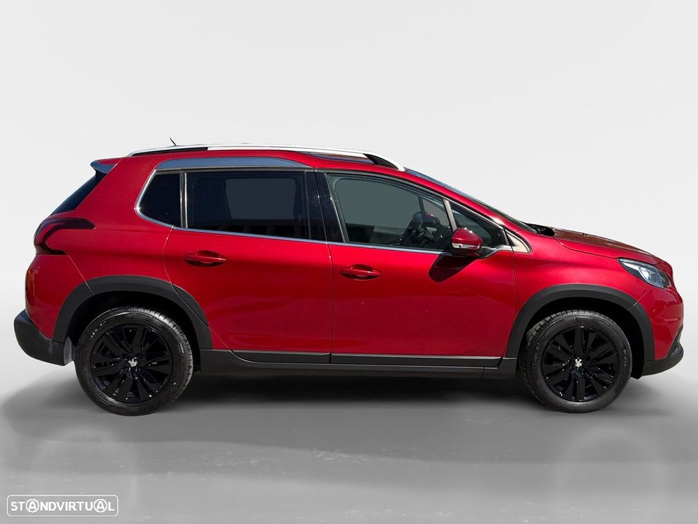 Peugeot 2008 1.2 PureTech Allure - 6