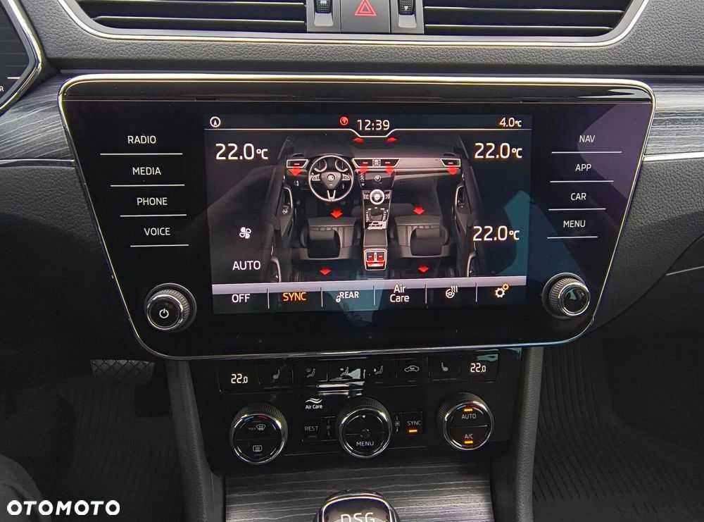 Skoda Superb 2.0 TSI Style DSG - 30