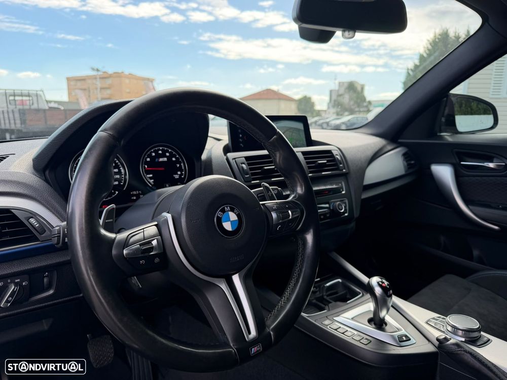 BMW M4 Auto - 27