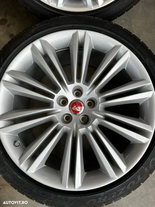 vand jante originale Jaguar pe 20” cu anvelope de iarnă - 4
