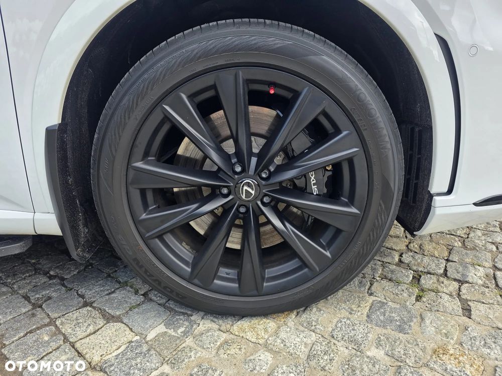 Lexus RX 500h F Sport Edition - 23