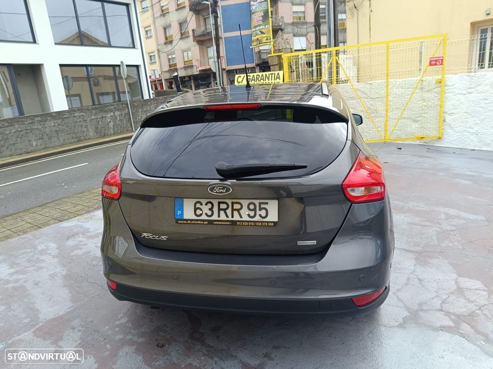 Ford Focus 1.0 SCTi ST-Line - 16